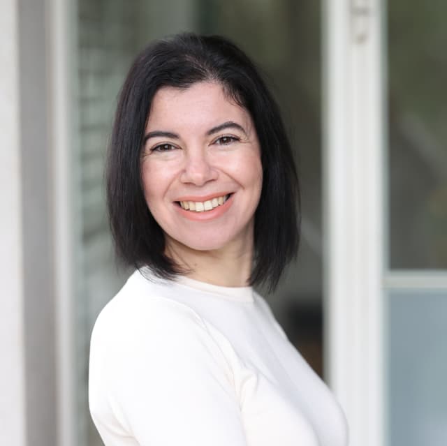 Julia Rozental Damari