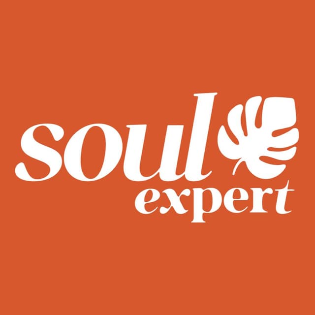 Pethucos Natural Pet Cosmetics logo