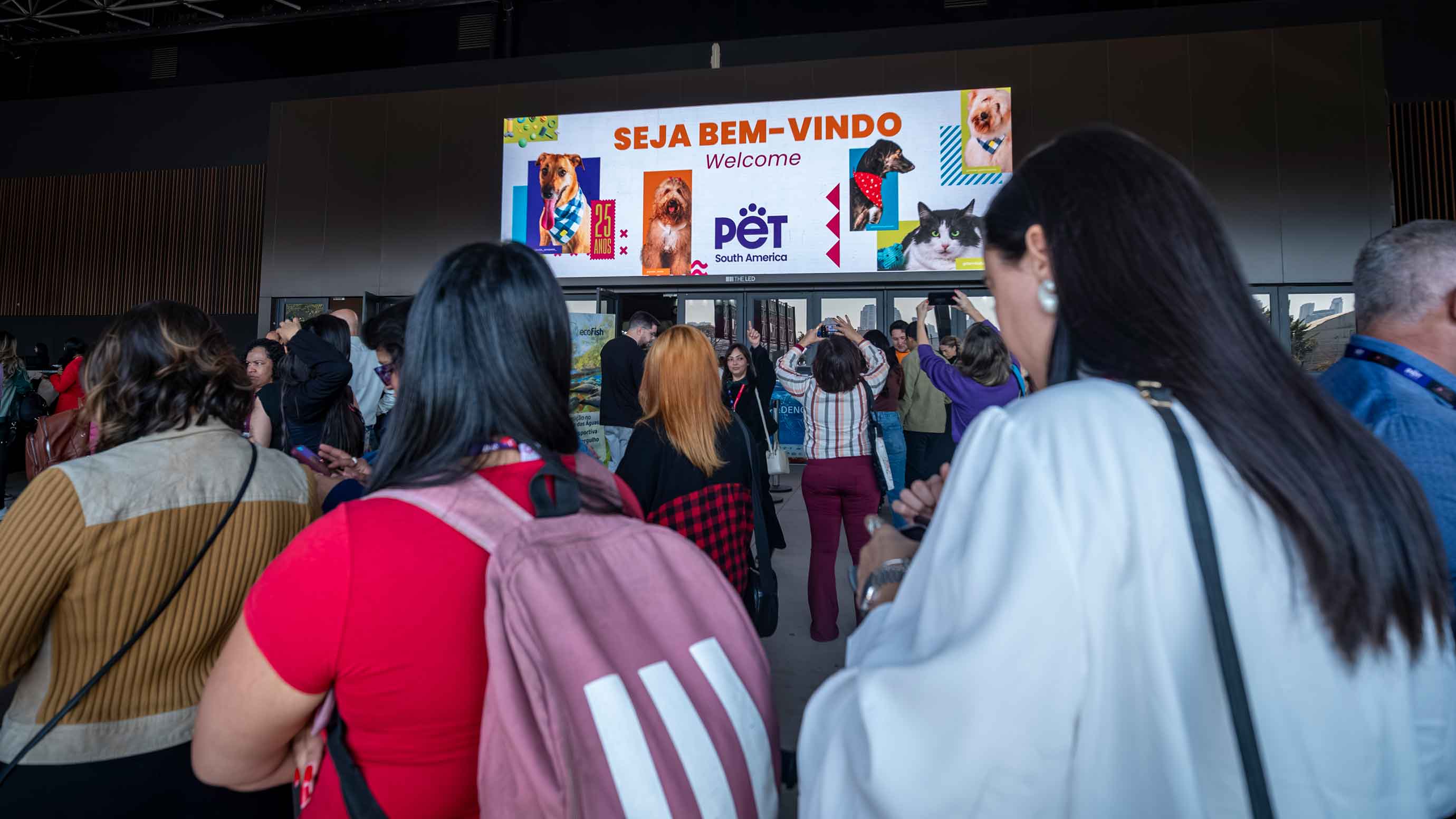 Besucher auf der PET South America